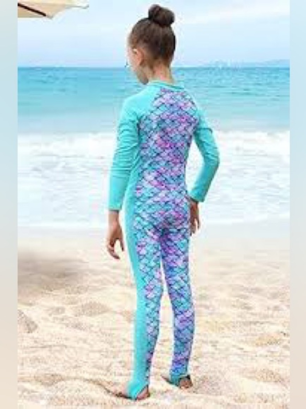 NWT Kids Long Sleeve Turquoise Mermaid-Scale Rash Guard Two piece Swimsuit